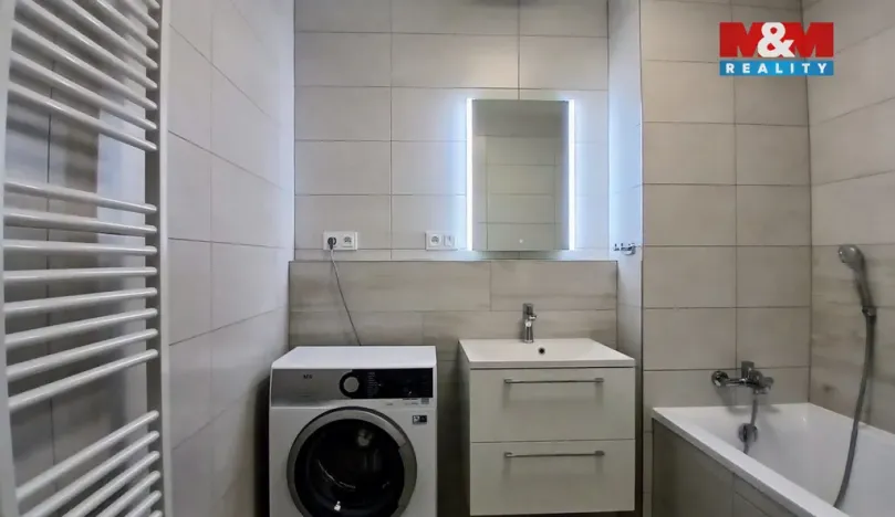 Pronájem bytu 3+kk, Přezletice, Pod Zahrady, 65 m2