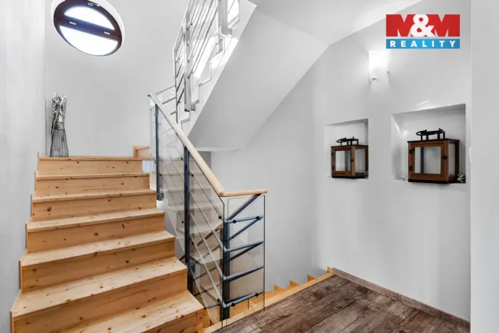 Prodej rodinného domu, Liberec - Liberec XVI-Nový Harcov, Habrová, 323 m2