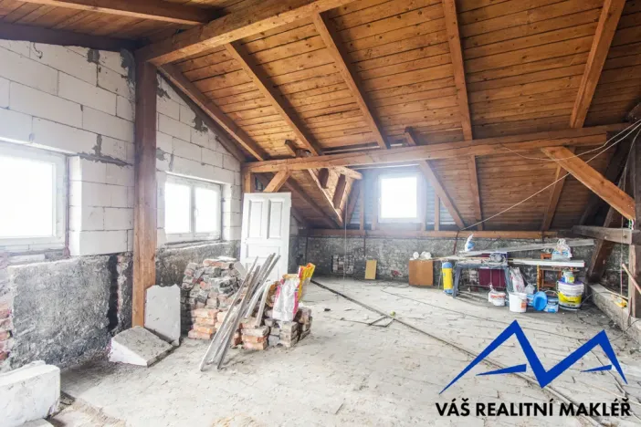 Prodej atypického bytu, Český Těšín, Ostravská, 202 m2