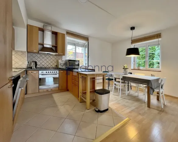 Pronájem rodinného domu, Praha, K Beránku, 186 m2