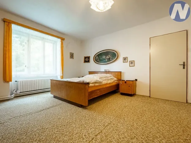 Prodej činžovního domu, Husinec, Jeronýmova, 400 m2