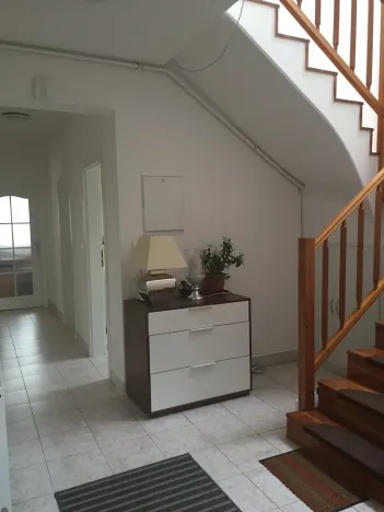 Pronájem rodinného domu, Praha - Nebušice, K vinicím, 251 m2