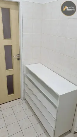 Prodej bytu 3+kk, Milovice, Topolová, 65 m2