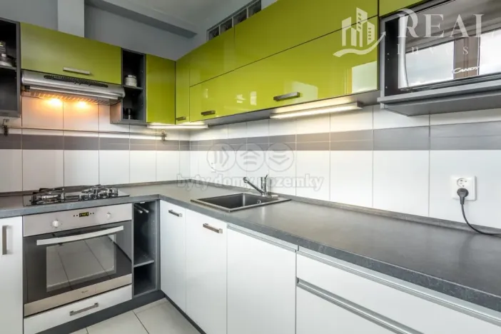 Prodej bytu 3+1, Chomutov, Zahradní, 78 m2