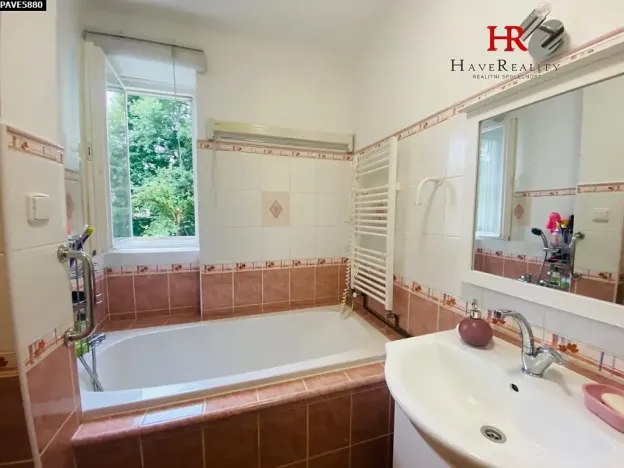 Pronájem bytu 2+1, Benešov, Jiráskova, 51 m2