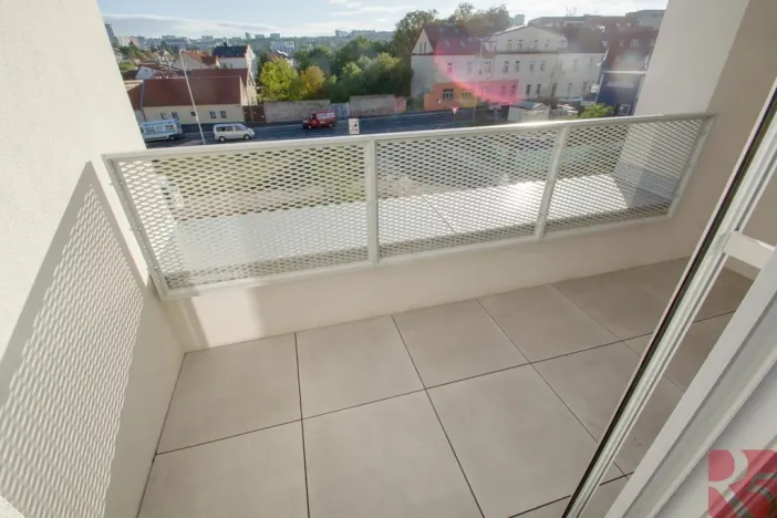 Pronájem bytu 2+kk, Praha - Modřany, Kolmanova, 52 m2