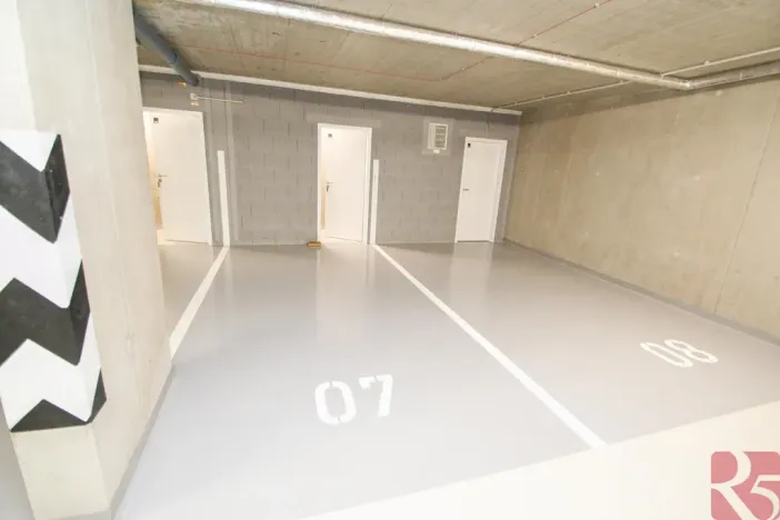 Pronájem bytu 2+kk, Praha - Modřany, Kolmanova, 52 m2