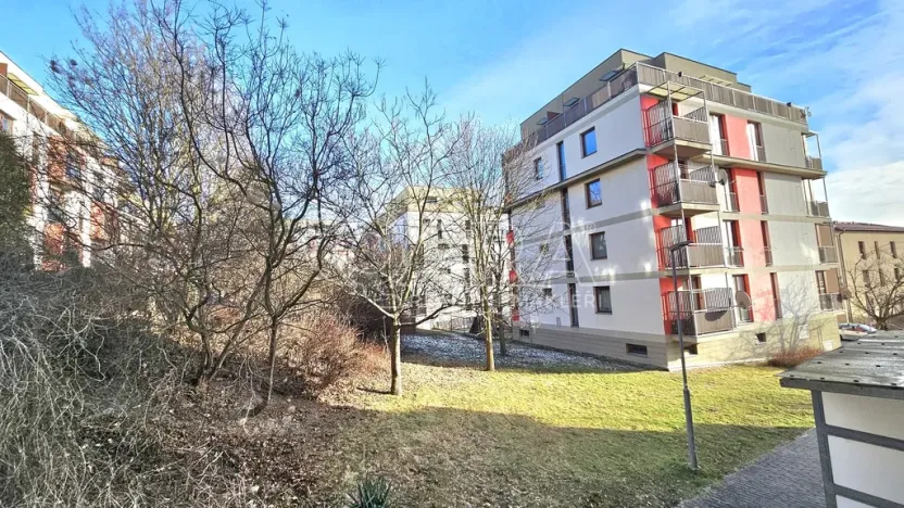 Pronájem bytu 3+kk, Beroun, U Židovského hřbitova, 67 m2