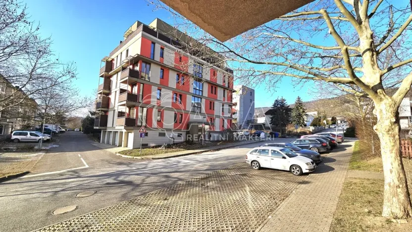 Pronájem bytu 3+kk, Beroun, U Židovského hřbitova, 67 m2