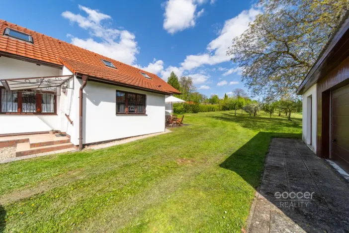 Pronájem chalupy, Dobrovice - Úherce, 180 m2