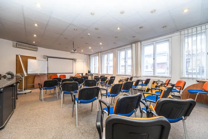 Pronájem kanceláře, Praha, Na příkopě, 400 m2