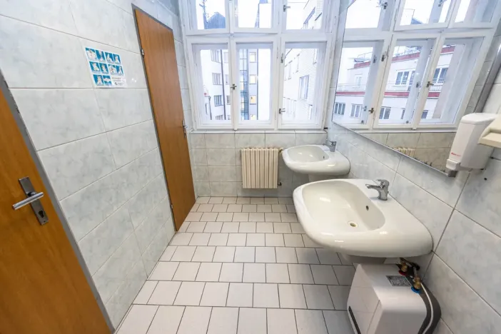 Pronájem kanceláře, Praha, Na příkopě, 400 m2