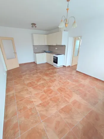 Pronájem bytu 2+kk, Praha - Řeporyje, Ořešská, 65 m2