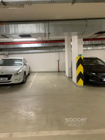 Pronájem garážového stání, Praha - Krč, Antala Staška, 14 m2