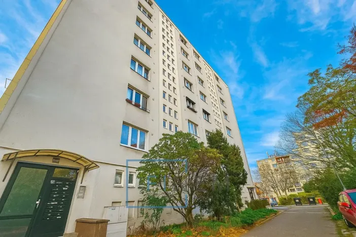 Pronájem bytu 2+1, Kralupy nad Vltavou - Lobeček, Sídliště, 48 m2