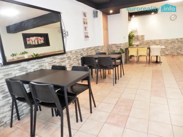 Pronájem restaurace, Praha, 200 m2