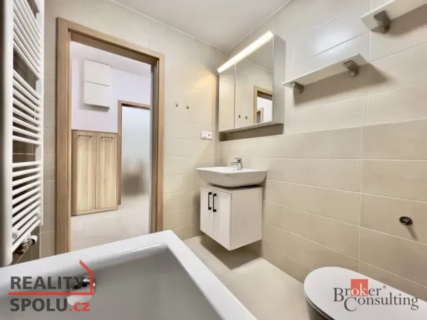 Pronájem bytu 2+kk, Praha - Uhříněves, Karla Guta, 37 m2