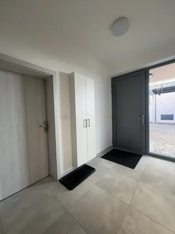 Pronájem bytu 1+kk, Želešice, Broskvová, 35 m2