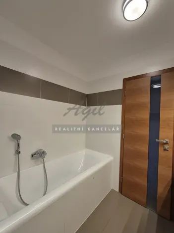 Prodej rodinného domu, Hostěnice, 142 m2