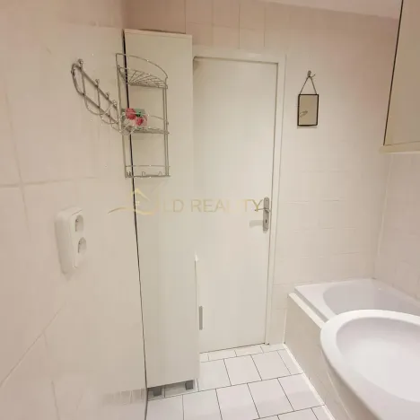 Pronájem bytu 2+1, Olomouc, Hněvotínská, 58 m2