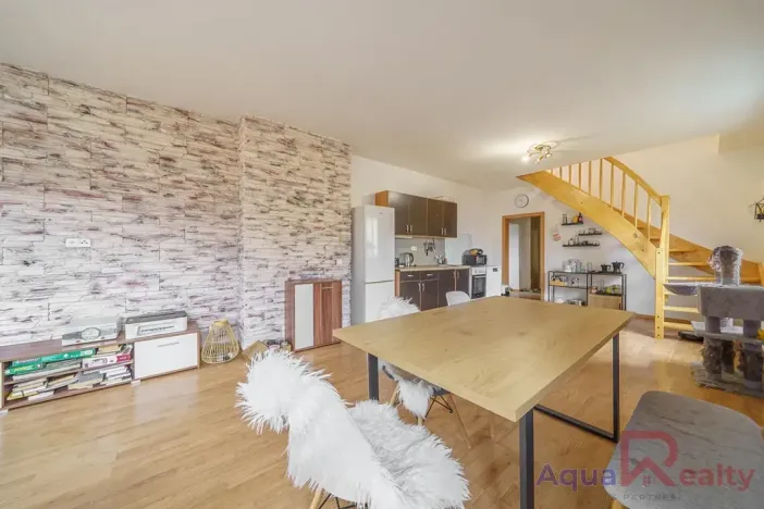 Prodej vícegeneračního domu, Františkovy Lázně, 201 m2