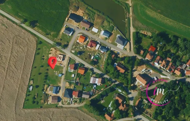 Pronájem pozemku pro bydlení, Černá, 450 m2