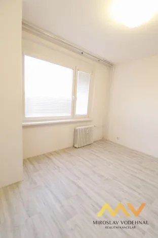 Pronájem bytu 2+kk, Hradec Králové - Nový Hradec Králové, třída Edvarda Beneše, 41 m2