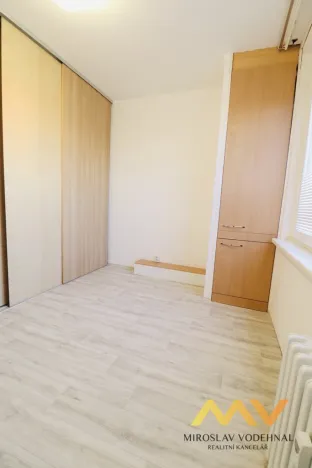 Pronájem bytu 2+kk, Hradec Králové - Nový Hradec Králové, třída Edvarda Beneše, 41 m2