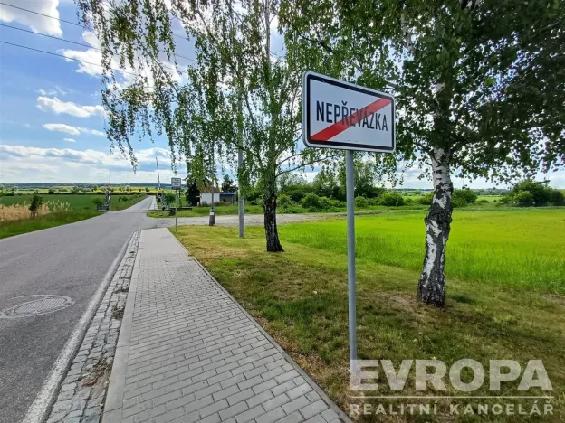 Prodej pozemku pro bydlení, Nepřevázka, 372 m2