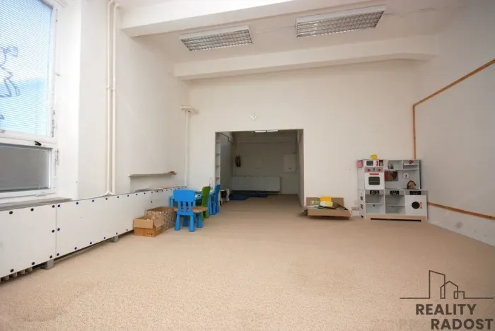Pronájem obchodního prostoru, Brno, Lidická, 300 m2