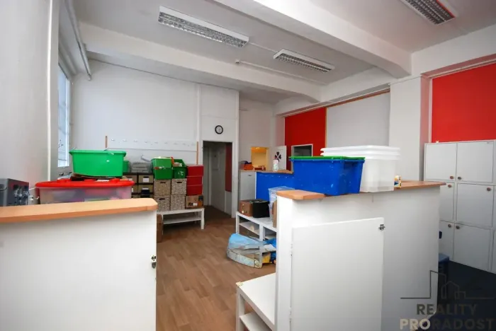 Pronájem obchodního prostoru, Brno, Lidická, 300 m2