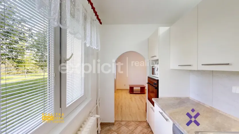 Pronájem bytu 2+1, Zlín - Malenovice, Husova, 48 m2