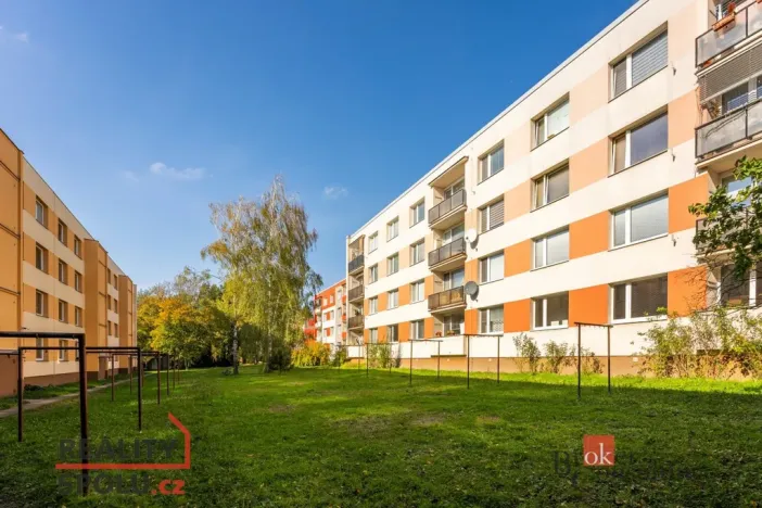 Pronájem bytu 1+1, Litoměřice - Předměstí, Topolčianská, 35 m2