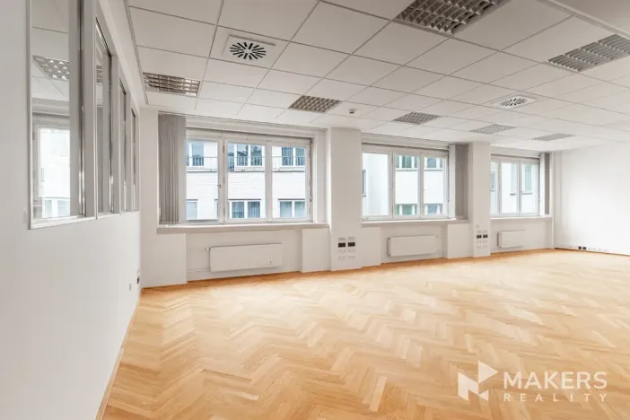 Pronájem kanceláře, Praha - Staré Město, Na příkopě, 194 m2