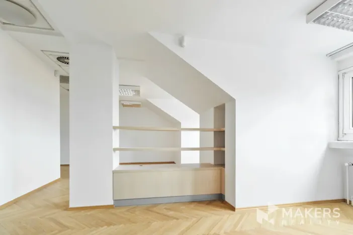 Pronájem kanceláře, Praha - Staré Město, Na příkopě, 130 m2