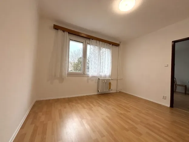 Pronájem bytu 2+1, Plzeň - Doubravka, Na Dlouhých, 53 m2