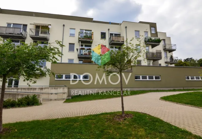 Pronájem garážového stání, Beroun - Beroun-Město, V Zahradách, 5 m2