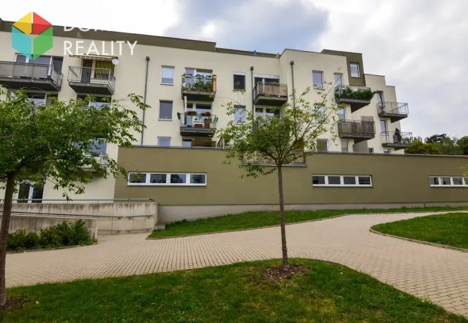 Pronájem garážového stání, Beroun - Beroun-Město, V Zahradách, 5 m2