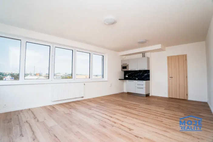 Pronájem bytu 3+kk, Plzeň - Jižní Předměstí, Kotkova, 68 m2