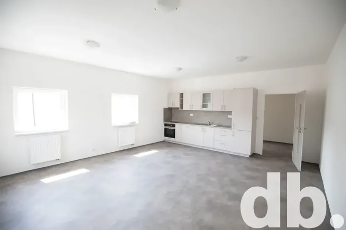 Pronájem bytu 2+kk, Dalovice, Hlavní, 64 m2