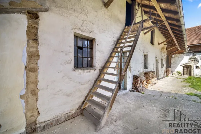 Prodej skladu, Holetín - Horní Holetín, 150 m2