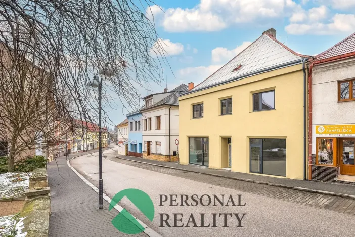 Pronájem kanceláře, Přelouč, Hradecká, 125 m2