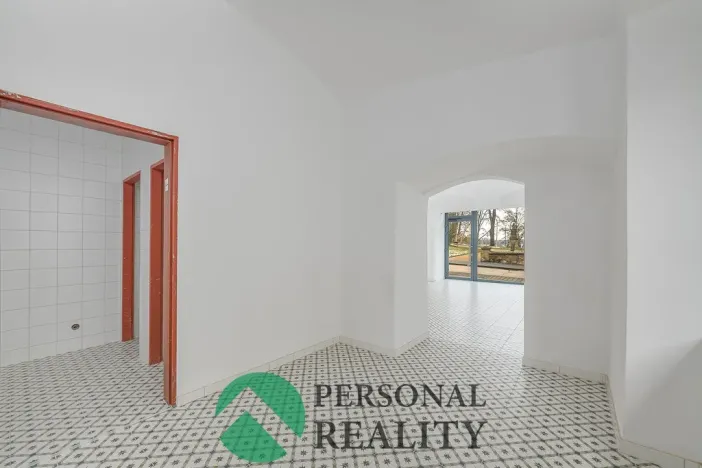 Pronájem kanceláře, Přelouč, Hradecká, 125 m2