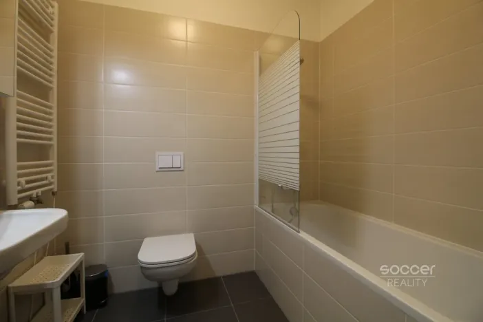 Pronájem bytu 2+kk, Praha - Karlín, U Mlýnského kanálu, 55 m2