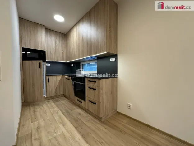Pronájem rodinného domu, Žarošice, 52 m2