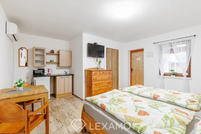 Pronájem bytu 1+kk, Jaroslavice, Hrádecká, 20 m2