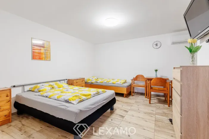 Pronájem bytu 1+kk, Jaroslavice, Hrádecká, 20 m2
