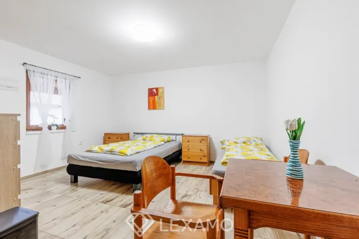 Pronájem bytu 1+kk, Jaroslavice, Hrádecká, 20 m2