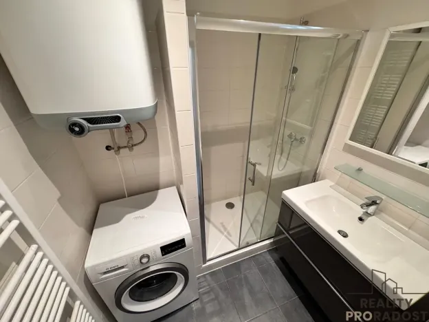 Pronájem bytu 2+1, Hodonín, Erbenova, 68 m2