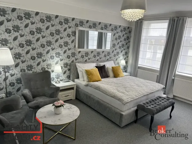 Prodej bytu 1+1, Plzeň, Na Pile, 41 m2